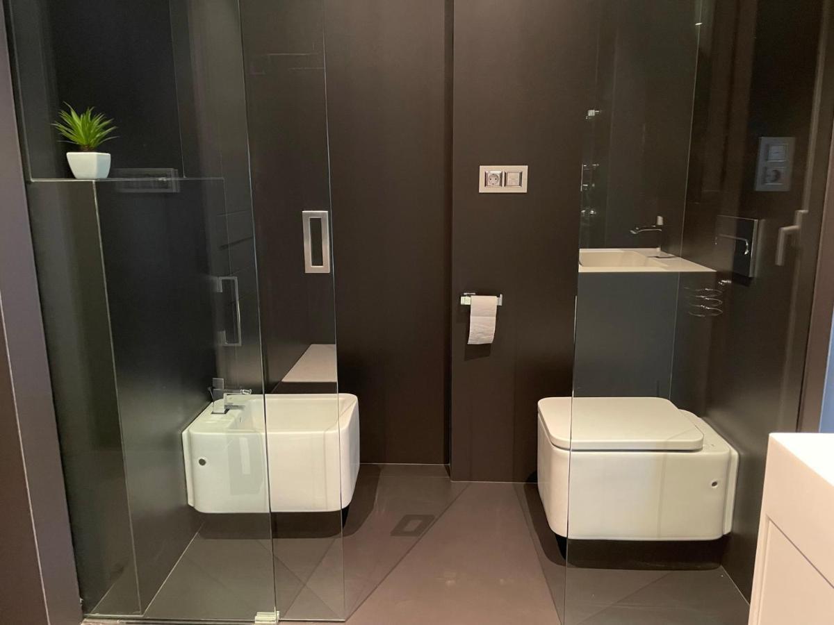 Tres Prismas Exclusive Βίλα Sarria Εξωτερικό φωτογραφία